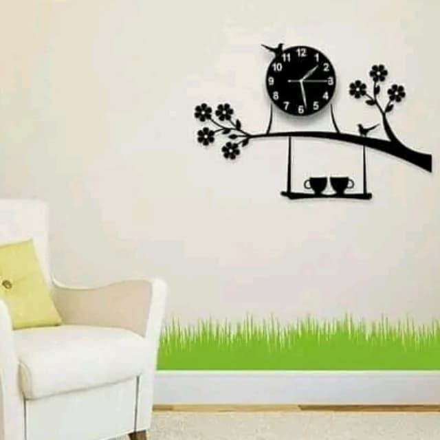 Sparrow on tree with coffee cups